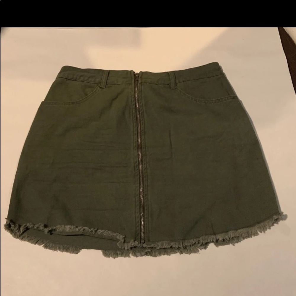 Green denim skirt